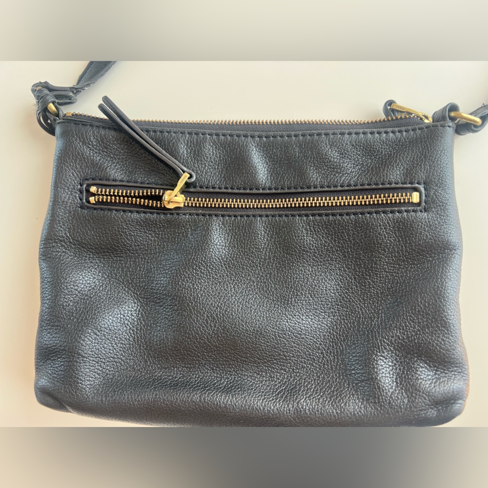Fissile Black Leather Purse